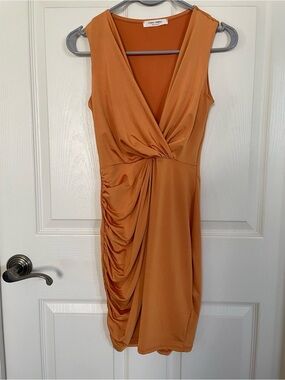 Cherry Mellow Ruched Bodycon Sleeveless Dress in Burnt Orange size S